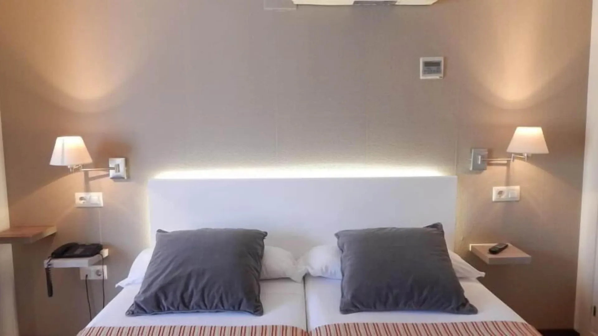 ***  Colectia Hotel Santa Lucia Sevilla Spanien