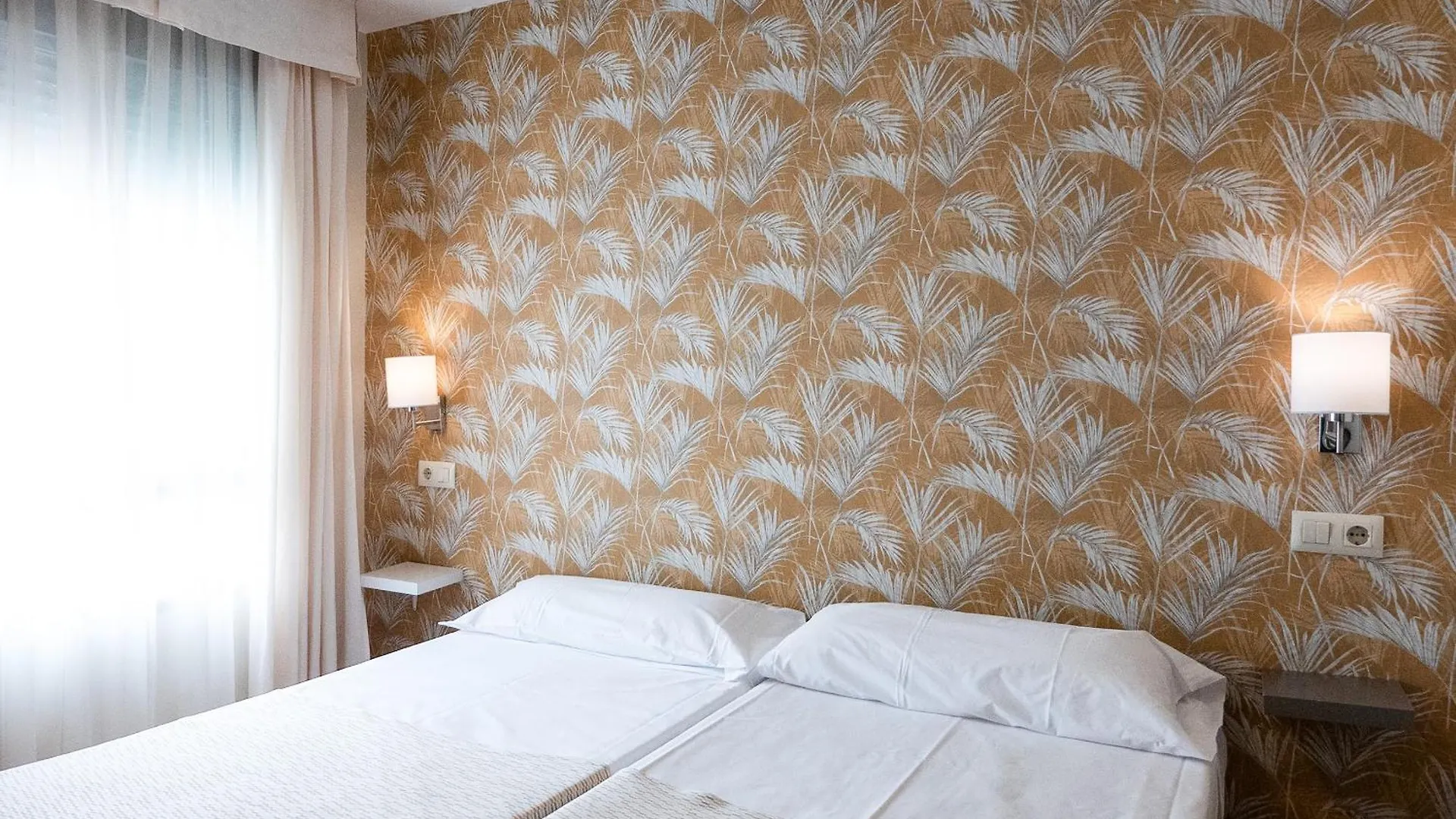 Colectia Hotel Santa Lucia Sevilla