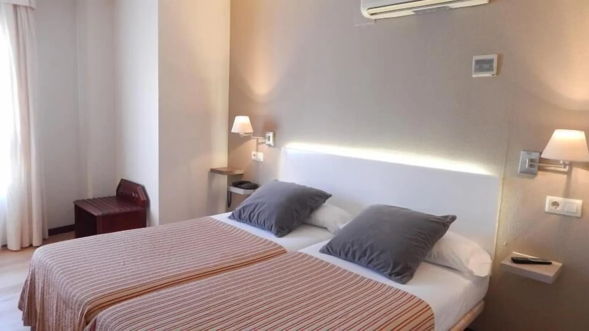 Colectia Hotel Santa Lucia Sevilla