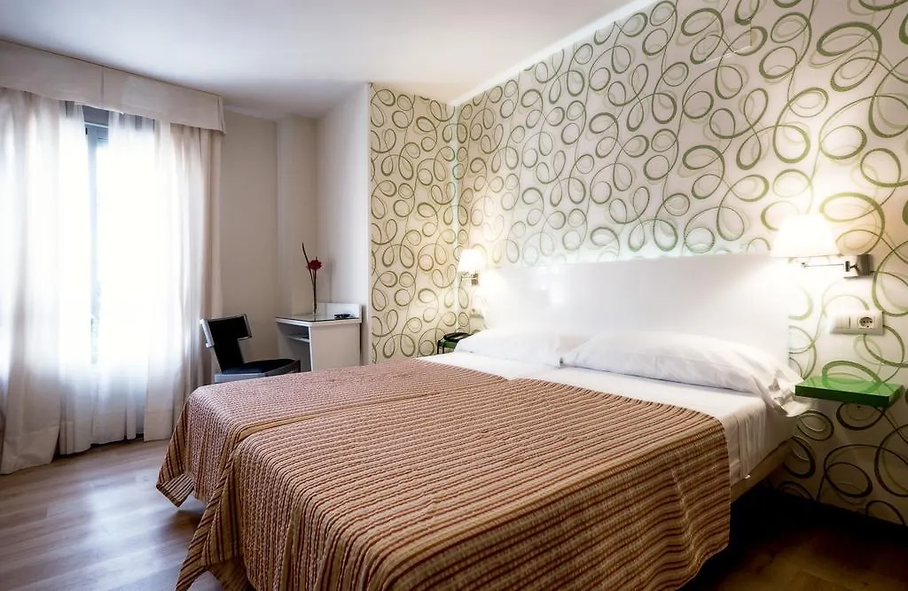 Colectia Hotel Santa Lucia Sevilla